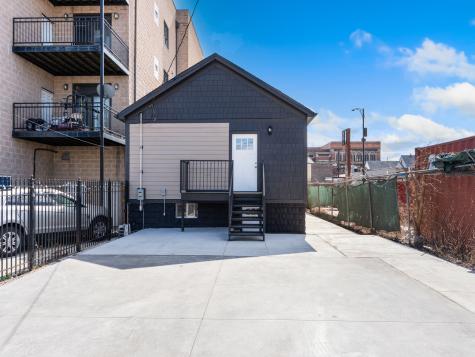 638 West 47th Street Chicago IL 60609