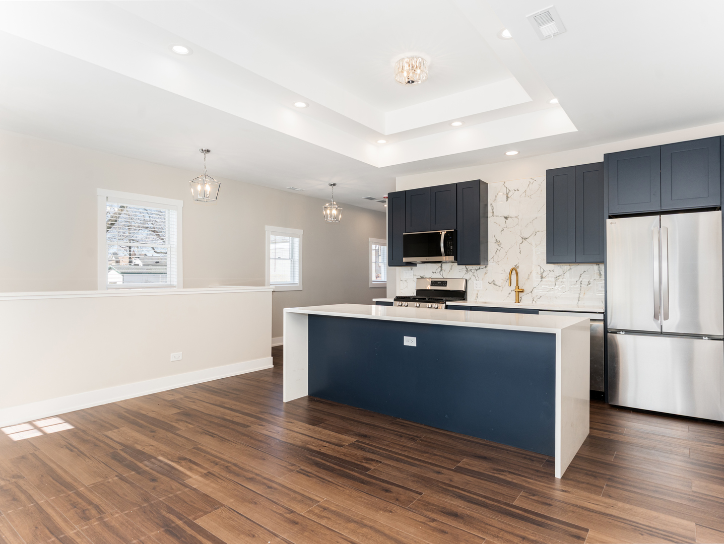 638 West 47th Street Chicago IL 60609