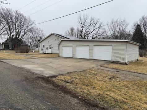 319 North Fourth Street Neponset IL 61345