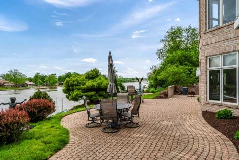 111 Sycamore Lane Machesney Park IL 61115