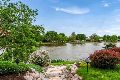 111 Sycamore Lane Machesney Park IL 61115
