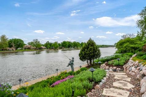 111 Sycamore Lane Machesney Park IL 61115