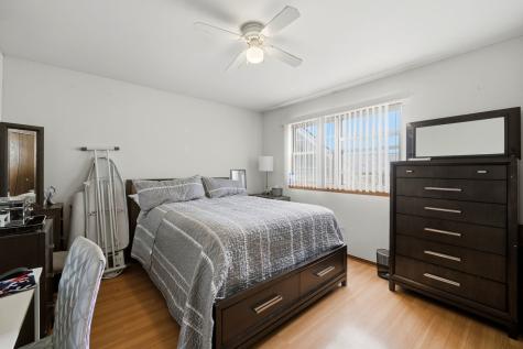 8220 Daniel Drive Justice IL 60458