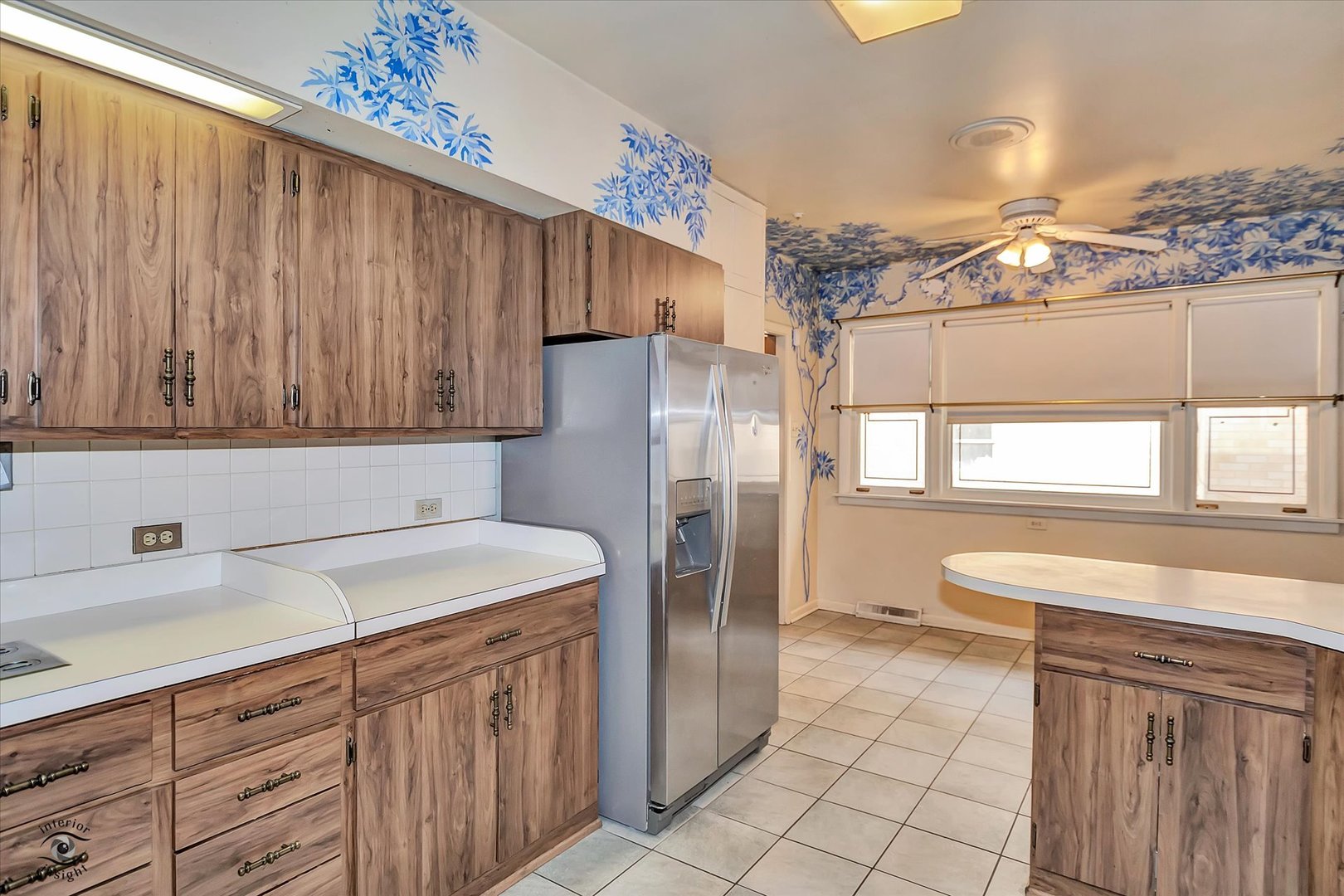 9139 South Oakley Avenue Chicago IL 60643