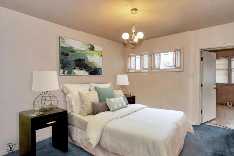 9139 South Oakley Avenue Chicago IL 60643