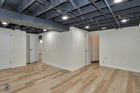 9139 South Oakley Avenue Chicago IL 60643
