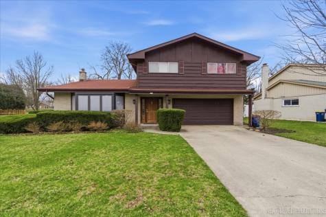 1708 Longvalley Drive Northbrook IL 60062