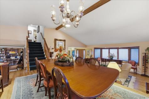 1708 Longvalley Drive Northbrook IL 60062