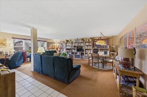 1708 Longvalley Drive Northbrook IL 60062