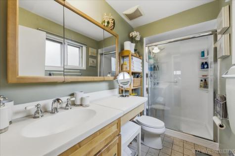 1708 Longvalley Drive Northbrook IL 60062