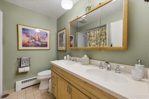 1708 Longvalley Drive Northbrook IL 60062