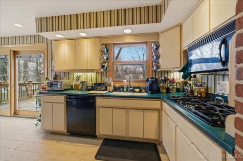 1708 Longvalley Drive Northbrook IL 60062