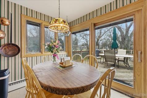 1708 Longvalley Drive Northbrook IL 60062