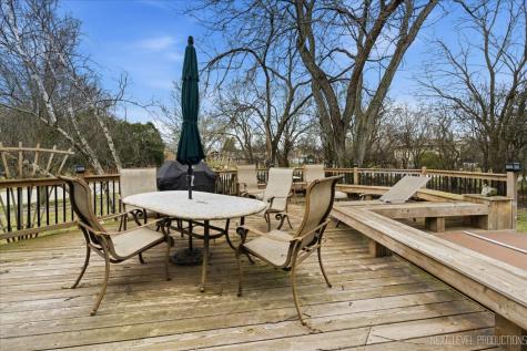 1708 Longvalley Drive Northbrook IL 60062