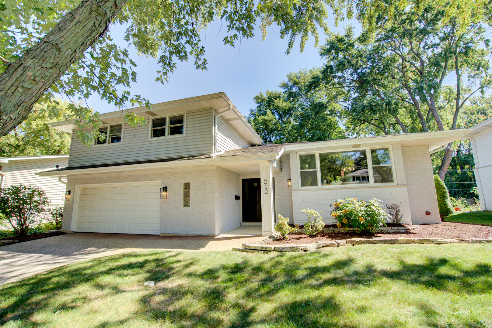 212 Richard Road Naperville IL 60540