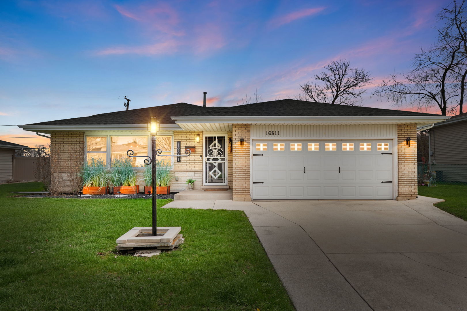 16811 Louis Court South Holland IL 60473