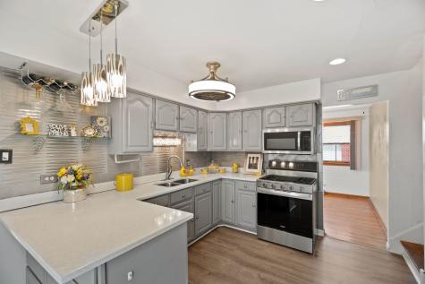 16811 Louis Court South Holland IL 60473
