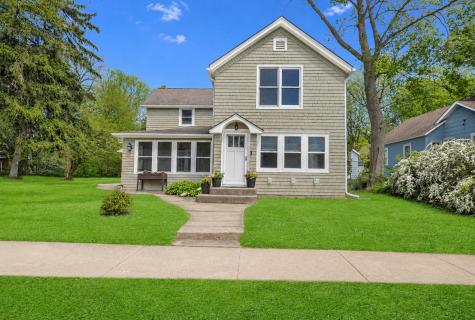 183 Lincoln Parkway Crystal Lake IL 60014