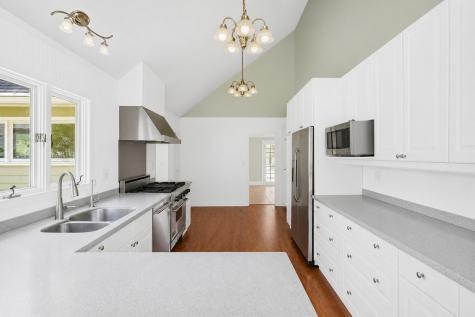 183 Lincoln Parkway Crystal Lake IL 60014