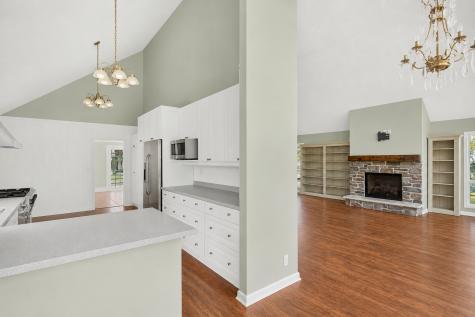 183 Lincoln Parkway Crystal Lake IL 60014