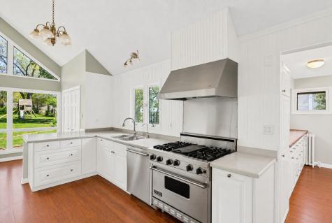 183 Lincoln Parkway Crystal Lake IL 60014