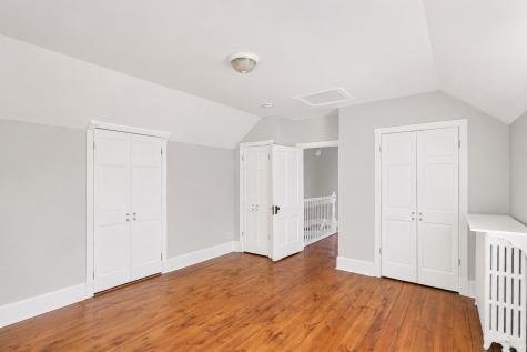 183 Lincoln Parkway Crystal Lake IL 60014