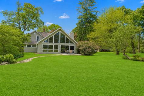 183 Lincoln Parkway Crystal Lake IL 60014