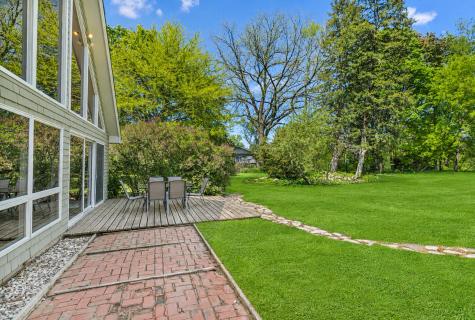 183 Lincoln Parkway Crystal Lake IL 60014
