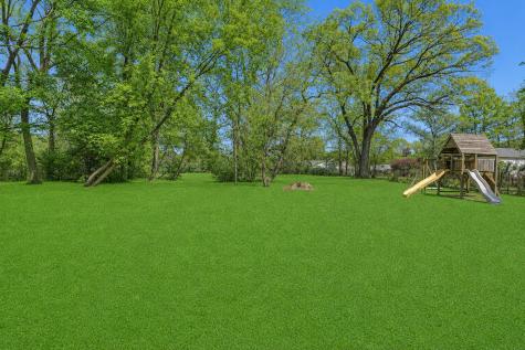 183 Lincoln Parkway Crystal Lake IL 60014