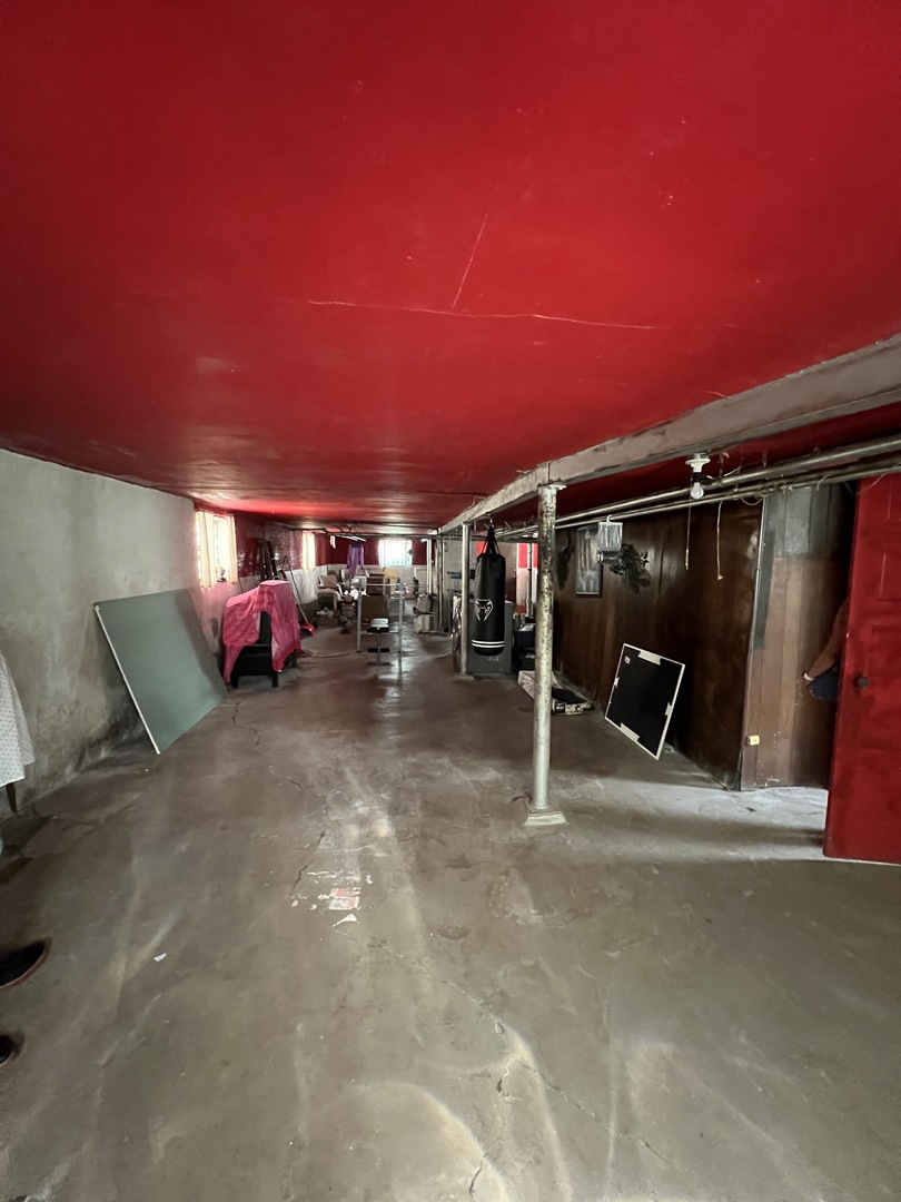 9043 South Ada Street Chicago IL 60620