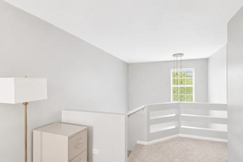 680 Savannah Lane Crystal Lake IL 60014