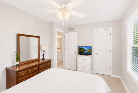 680 Savannah Lane Crystal Lake IL 60014
