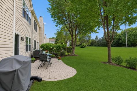 680 Savannah Lane Crystal Lake IL 60014