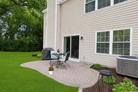 680 Savannah Lane Crystal Lake IL 60014