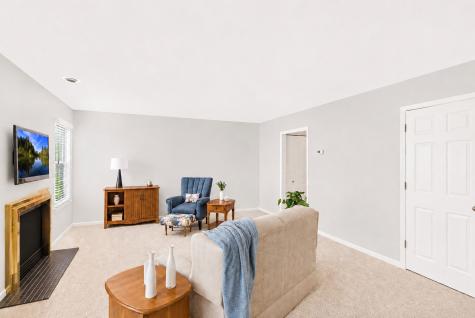 680 Savannah Lane Crystal Lake IL 60014