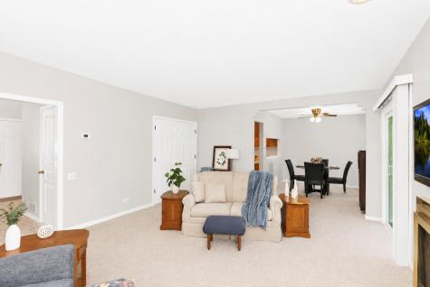 680 Savannah Lane Crystal Lake IL 60014