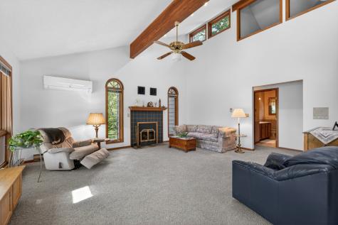 1110 White Pine Drive Dixon IL 61021