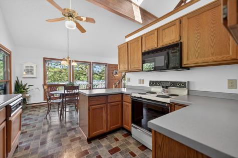 1110 White Pine Drive Dixon IL 61021