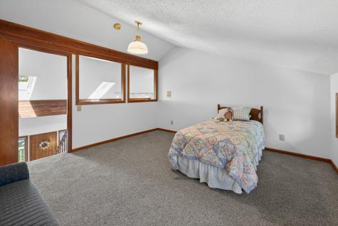 1110 White Pine Drive Dixon IL 61021