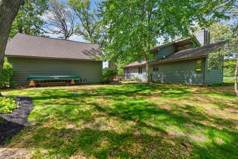 1110 White Pine Drive Dixon IL 61021