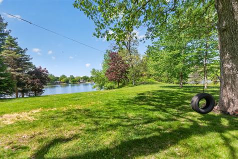 1110 White Pine Drive Dixon IL 61021