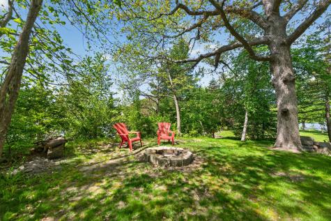 1110 White Pine Drive Dixon IL 61021