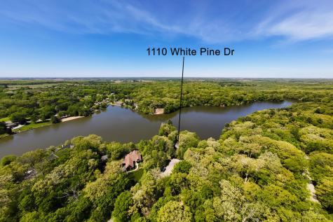 1110 White Pine Drive Dixon IL 61021
