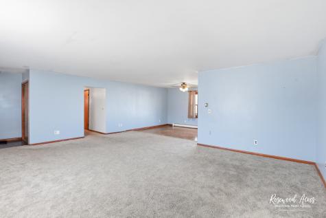 209 East 3rd Street Aroma Park IL 60910