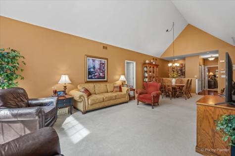 4093 Pheasant Court St. Charles IL 60174