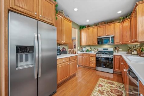 4093 Pheasant Court St. Charles IL 60174