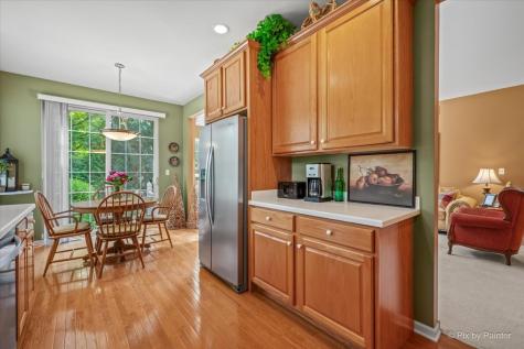 4093 Pheasant Court St. Charles IL 60174