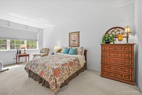 4093 Pheasant Court St. Charles IL 60174