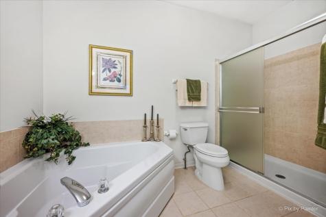 4093 Pheasant Court St. Charles IL 60174