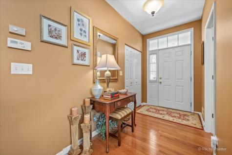 4093 Pheasant Court St. Charles IL 60174